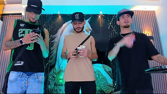 the knights of the night online show from February 2026 04:25:01 AM