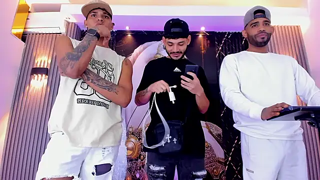 the knights of the night online show from February 2026 04:34:02 AM