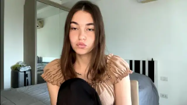 Snapshot of MauritaSpueler chatting on February 2026 05:40:02 AM MauritaSpueler online show from February 2026 05:40:02 AM