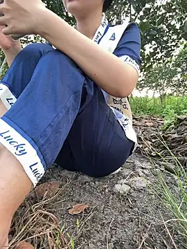 Snapshot of Zinna999 chatting on April 2026 09:48:01 AM Zinna999 online show from April 2026 09:48:01 AM