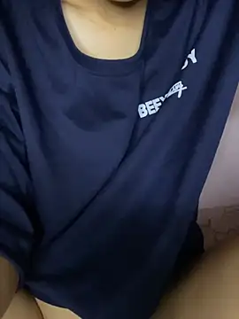 siting00 online show from April 2026 07:45:01 AM