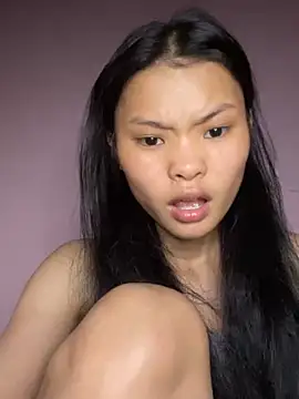 siting00 online show from April 2026 04:02:01 PM