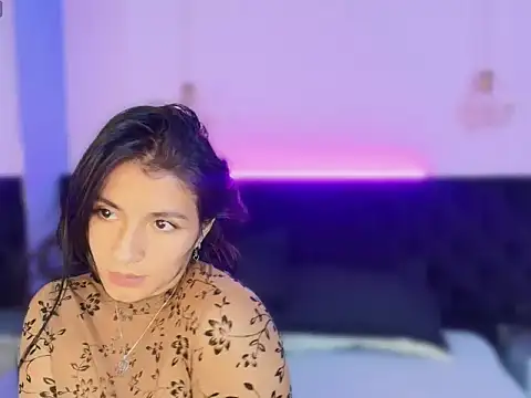 Melannyy   online show from June 2026 05:12:01 AM