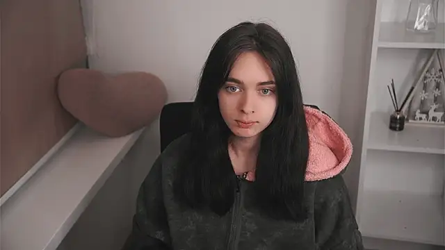 GinnyKittle online show from February 2026 06:30:02 PM