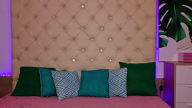 AwaMax online show from March 2026 05:55:02 AM