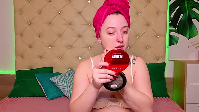 AwaMax online show from February 2026 06:13:02 AM