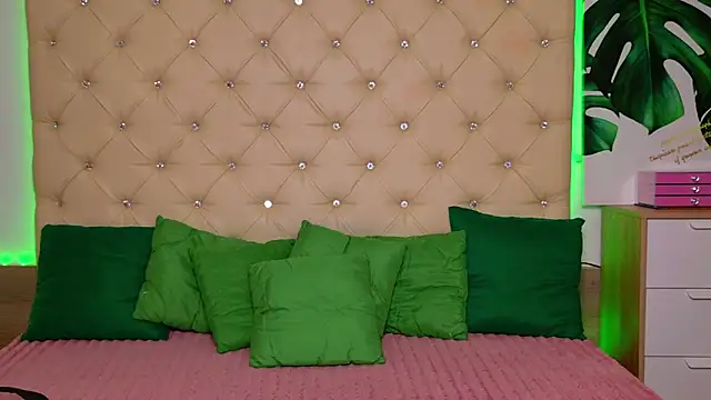 AwaMax online show from March 2026 05:59:01 AM