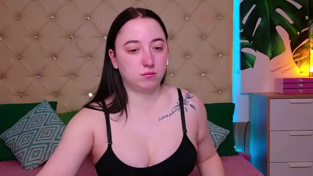 AwaMax online show from April 2026 04:58:01 AM