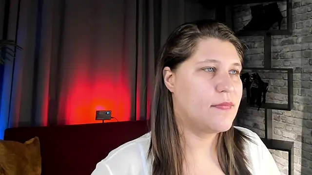 helenahoff online show from March 2026 04:42:02 AM