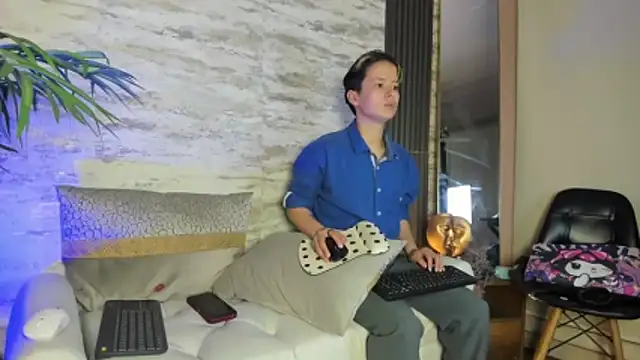 suggar angel online show from April 2026 01:12:01 PM