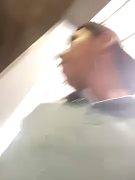 elburrotio online show from February 2026 08:17:02 PM