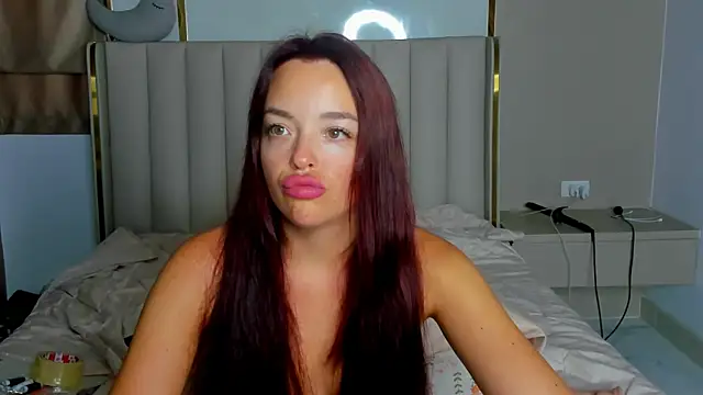 Snapshot of stellaa_quenn chatting on June 2026 12:05:01 AM stellaa quenn online show from June 2026 12:05:01 AM