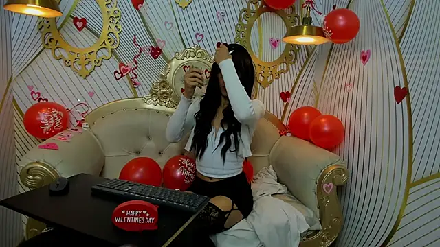 Snapshot of ValeryBellotti chatting on February 2026 12:15:02 PM ValeryBellotti online show from February 2026 12:15:02 PM