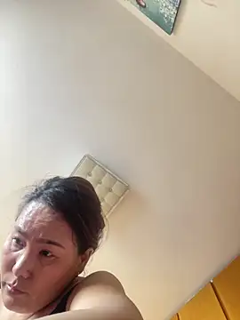 Youyou 12 online show from March 2026 07:04:02 AM