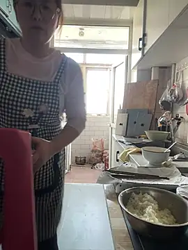 Youyou 12 online show from March 2026 05:44:01 AM