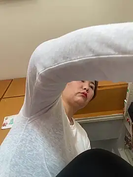 Youyou 12 online show from April 2026 12:12:02 AM