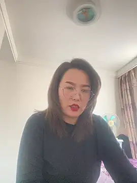 Youyou 12 online show from February 2026 03:48:01 AM