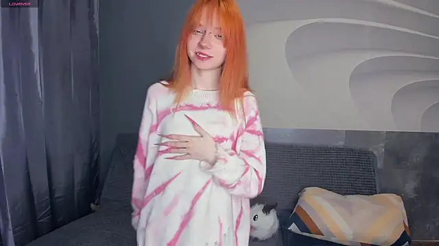 TarynPalek online show from May 2026 08:45:02 AM
