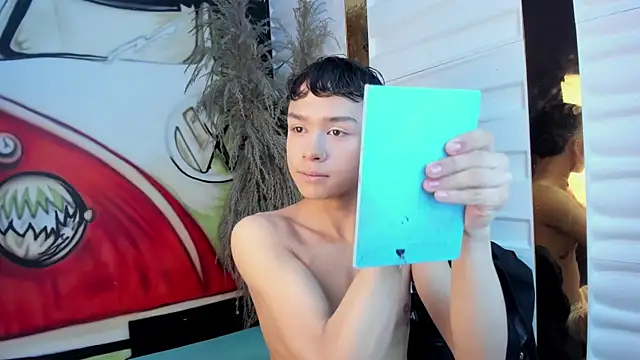 Camilo X x online show from February 2026 12:27:01 PM