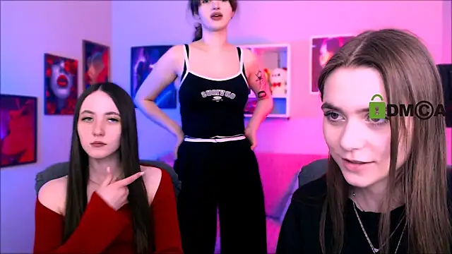 laurenmurrr online show from April 2026 11:50:02 AM