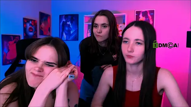 laurenmurrr online show from May 2026 04:04:02 PM