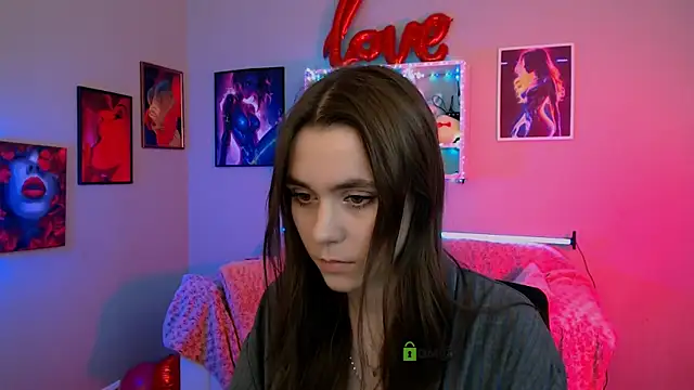 laurenmurrr online show from March 2026 10:48:02 AM