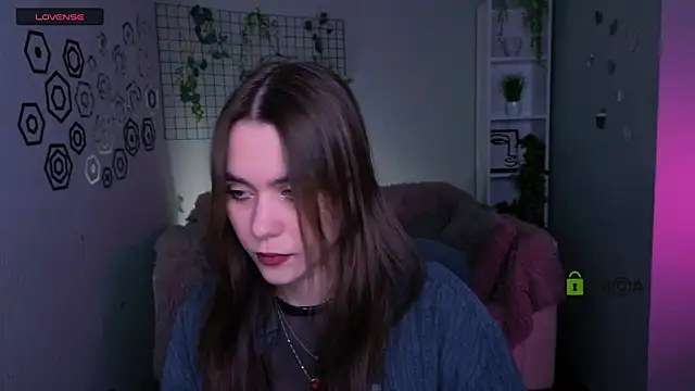 laurenmurrr online show from April 2026 01:18:02 PM