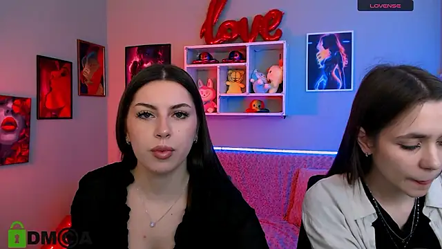 laurenmurrr online show from March 2026 10:11:02 AM