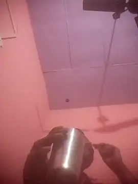 Snapshot of Rajustt chatting on February 2026 04:12:02 AM Rajustt online show from February 2026 04:12:02 AM