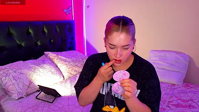 Snapshot of Arytits chatting on February 2026 11:07:01 AM Arytits online show from February 2026 11:07:01 AM