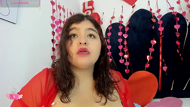 Snapshot of dahlialee chatting on February 2026 11:31:02 AM dahlialee online show from February 2026 11:31:02 AM