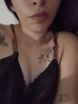 keyjordanTLG online show from April 2026 02:05:01 AM