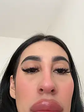 valentina252005 online show from February 2026 10:47:01 AM