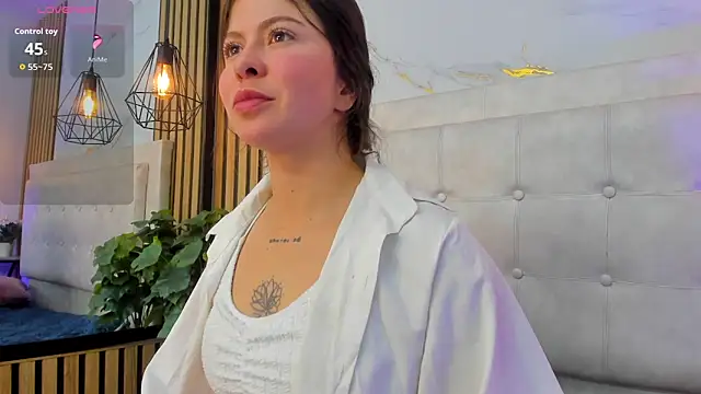 Scarlet Rosexx online show from March 2026 04:00:01 AM