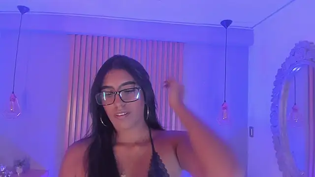 victoria figueroa online show from June 2026 07:02:01 PM