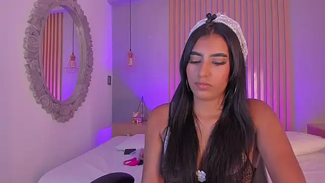 victoria figueroa online show from May 2026 07:11:02 PM