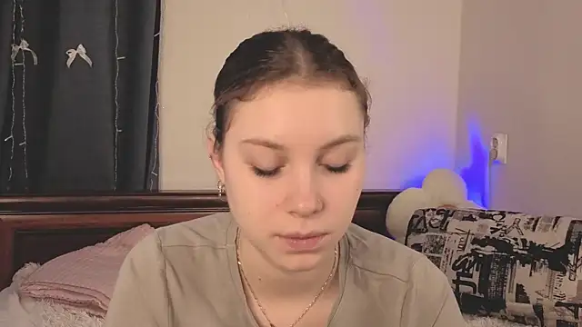 JadwigaTagliavia online show from April 2026 10:43:01 AM