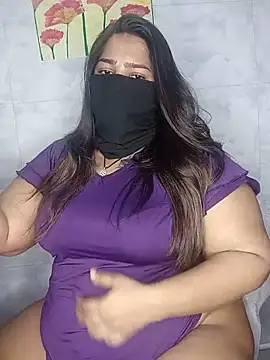 Cute G online show from June 2026 07:03:01 PM