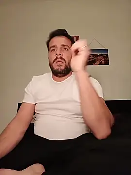 Snapshot of NatanCasad0 chatting on February 2026 07:22:01 PM NatanCasad0 online show from February 2026 07:22:01 PM