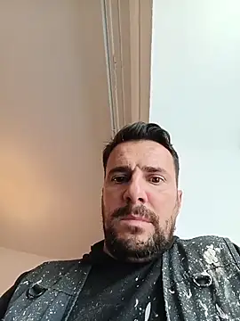 Snapshot of NatanCasad0 chatting on February 2026 01:32:02 PM NatanCasad0 online show from February 2026 01:32:02 PM