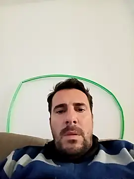 Snapshot of NatanCasad0 chatting on February 2026 05:19:02 PM NatanCasad0 online show from February 2026 05:19:02 PM