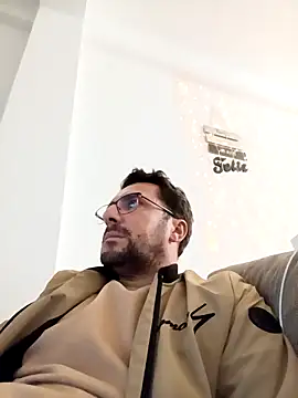 Snapshot of NatanCasad0 chatting on February 2026 08:39:01 PM NatanCasad0 online show from February 2026 08:39:01 PM