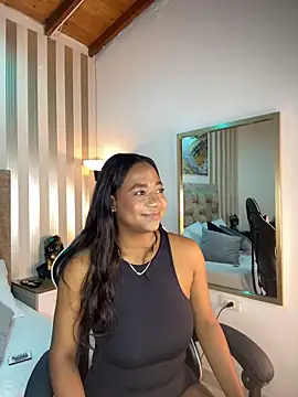 amara queen  online show from May 2026 12:03:02 PM