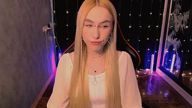 Snapshot of crybambi chatting on March 2026 08:36:01 AM crybambi online show from March 2026 08:36:01 AM