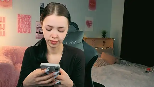 Vexnexe online show from February 2026 07:38:01 PM