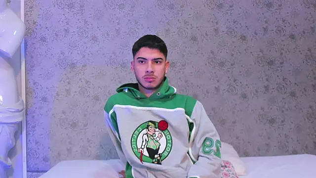 Apolo Gray online show from February 2026 04:21:02 AM