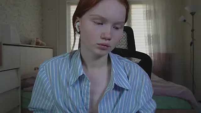 Nellie baby online show from June 2026 01:01:02 PM