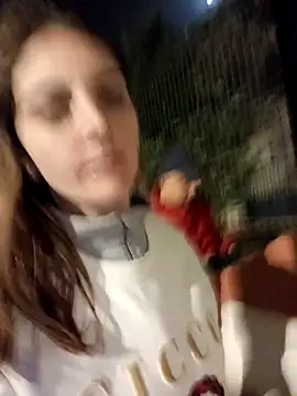 laparejaideal08 online show from March 2026 09:33:02 PM