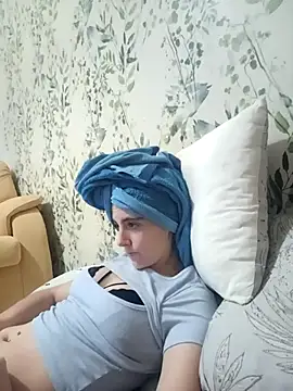 Snapshot of laparejaideal08 chatting on February 2026 08:04:01 PM laparejaideal08 online show from February 2026 08:04:01 PM