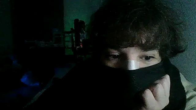 Snapshot of RaccooIsHere chatting on February 2026 07:03:01 PM RaccooIsHere online show from February 2026 07:03:01 PM